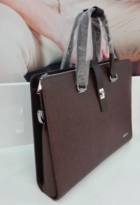 電腦包 定制 真皮公文包 公文包廠家 男士高檔公文包定做 商務(wù)公文包加工定制-深圳市永寧皮具箱包提供電腦包 定制 真皮公文包 公文包廠家 男士高檔公文包定做 商務(wù)公文包加工定制的相關(guān)介紹、產(chǎn)品、服務(wù)、圖片、價格深圳市永寧皮具箱包、高爾夫球包、高爾夫衣物包、高爾夫航空包、高爾夫練習(xí)袋、高爾夫支架包、高爾夫球桿包、高爾夫球槍包、運動包、背包、電腦包、公文包、旅行包、登山包、禮品包、工具箱