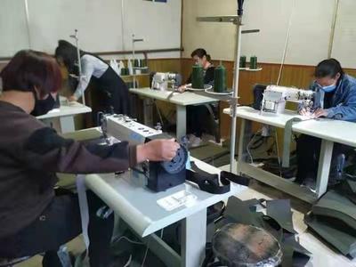 河北保定:駐村工作隊招商引資 農(nóng)民就地就近就業(yè)上隘剎村箱包加工幫扶車間開業(yè)